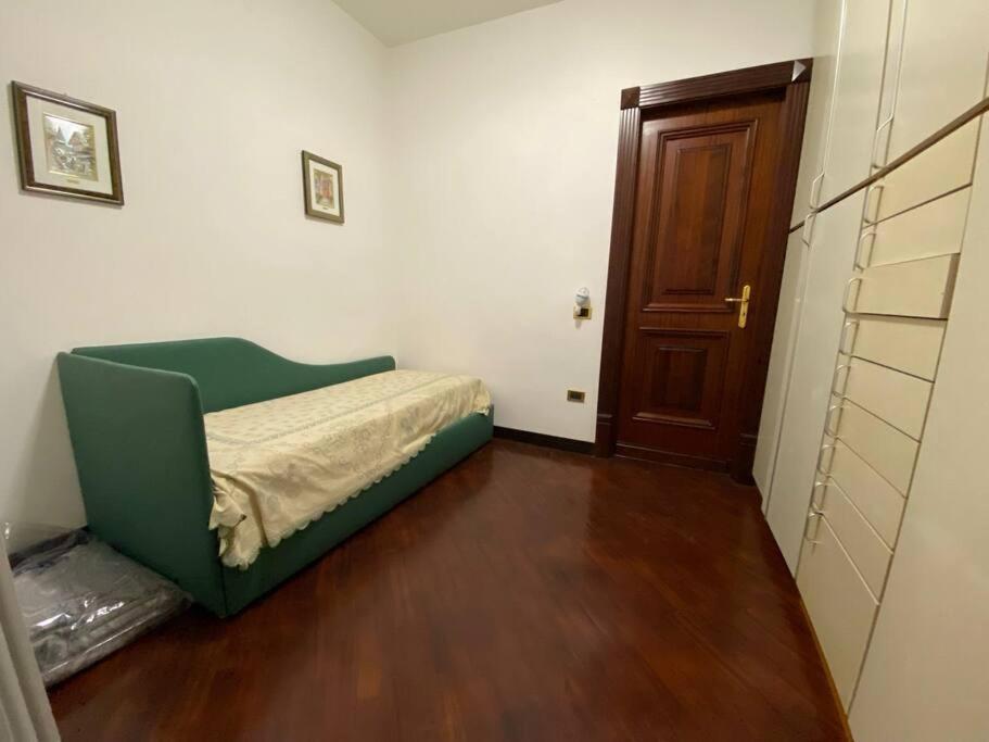 Вілла Casa Vacanze Parco Dei Fiori Скафаті Екстер'єр фото